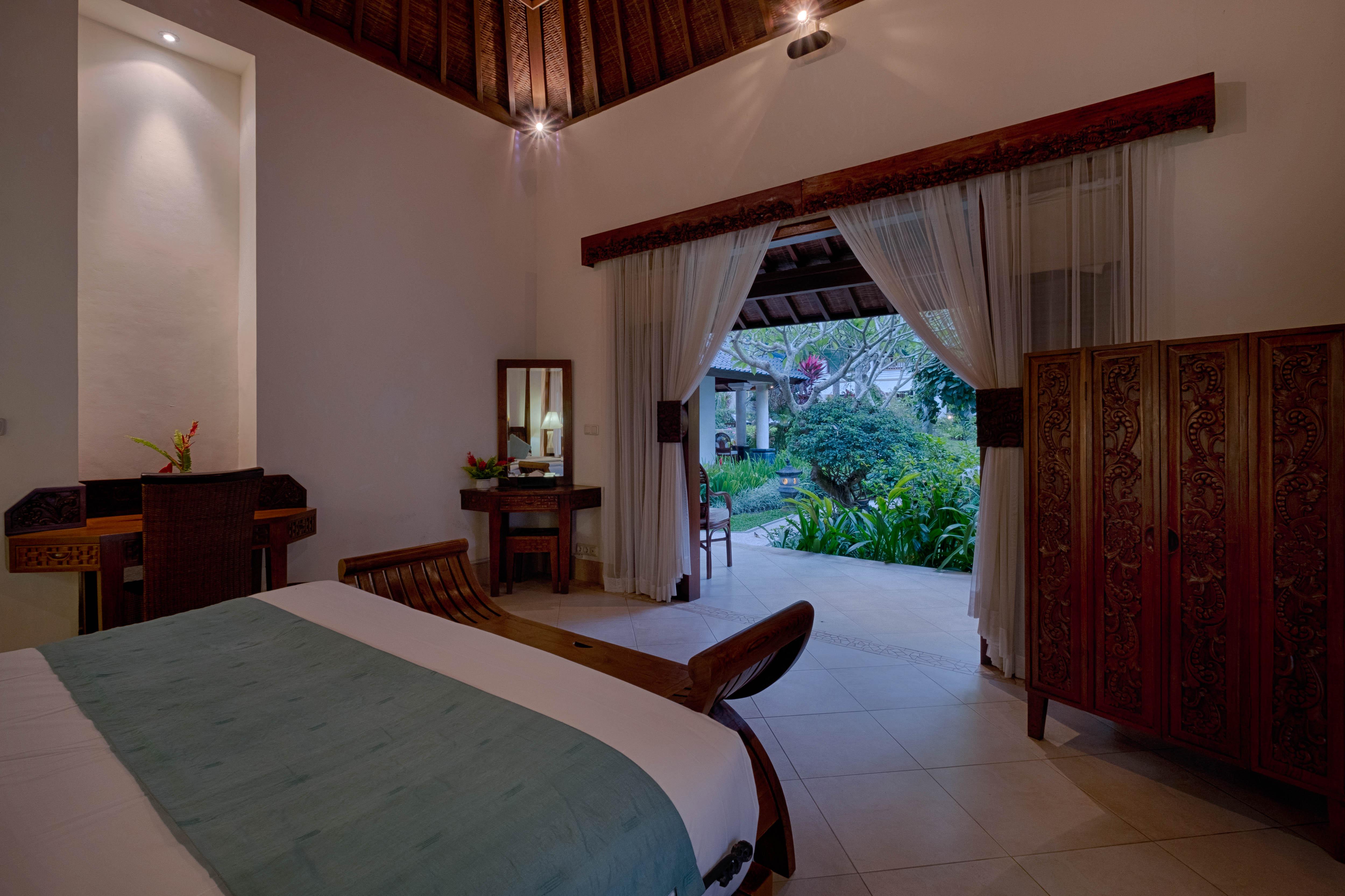 Kutus Kutus Saba Beach Villa 苏卡瓦提 外观 照片