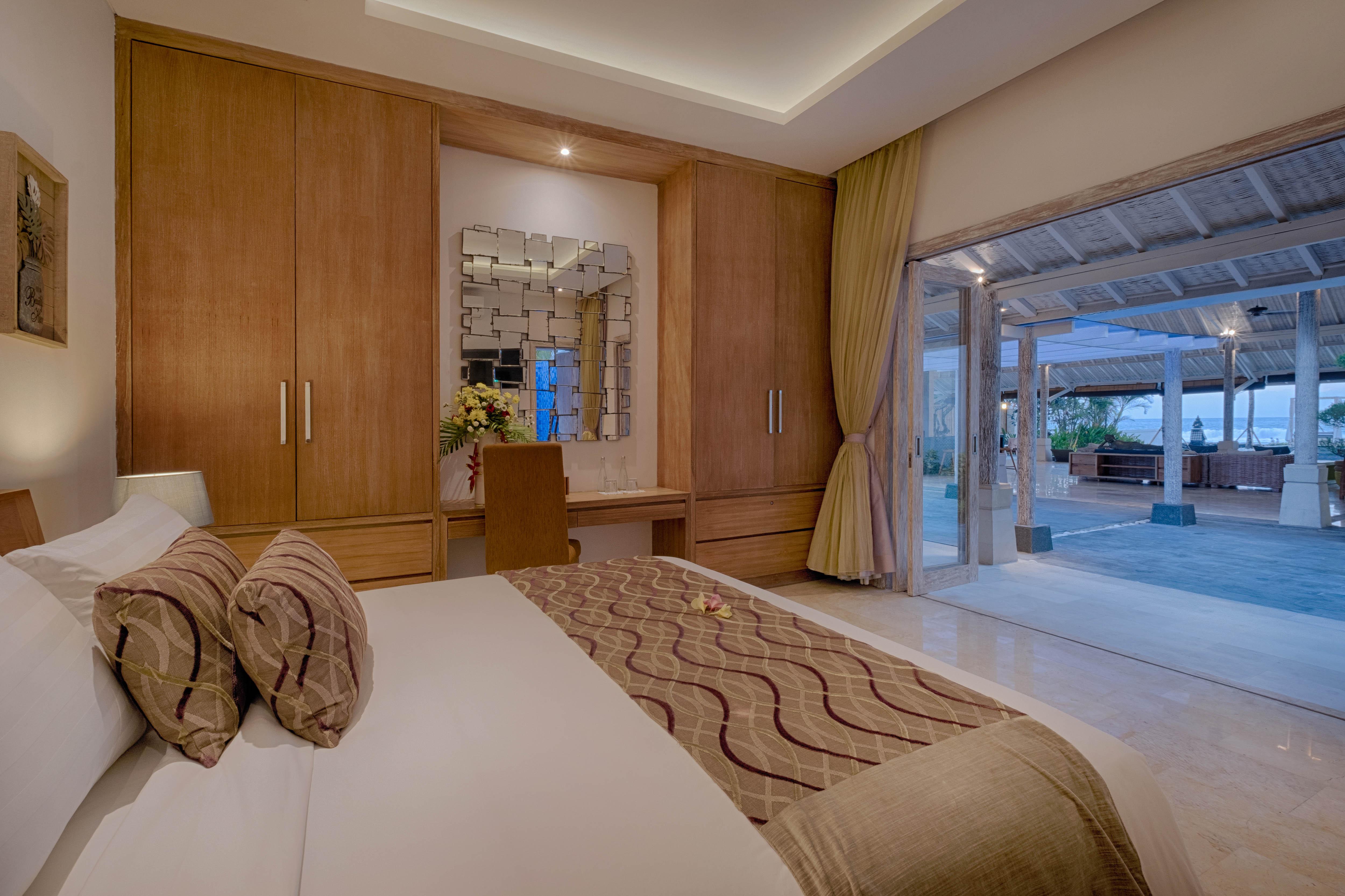 Kutus Kutus Saba Beach Villa 苏卡瓦提 外观 照片