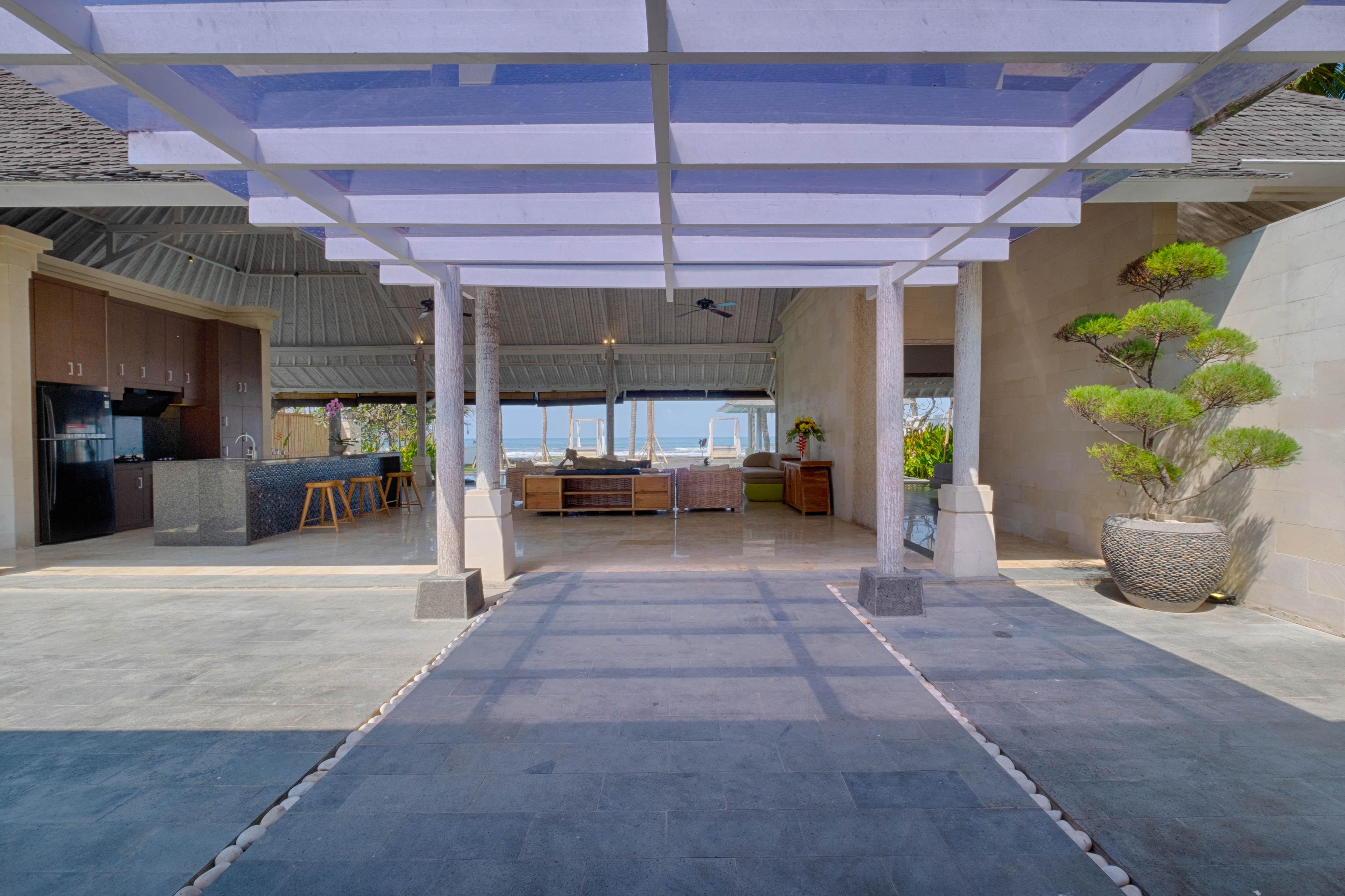 Kutus Kutus Saba Beach Villa 苏卡瓦提 外观 照片